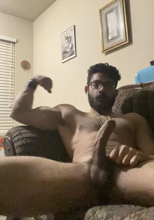 Who wants to ride this cock while massaging my arms by savitar227788