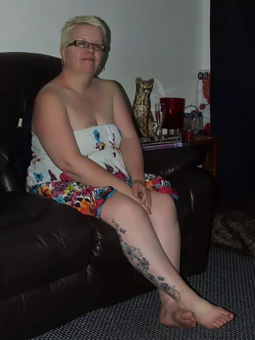 Who wants to see granny naked by riz1967