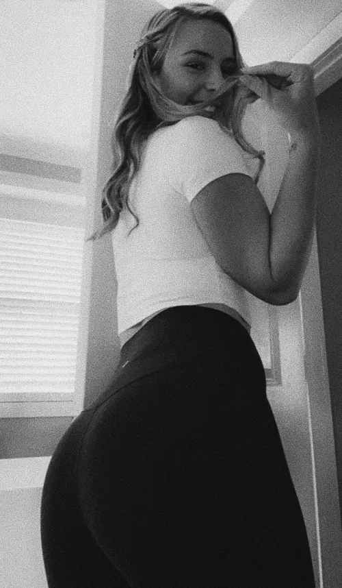 Who wants to sniff it? by IHeartReddit619