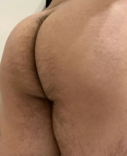Who wants to spread my cheeks? Dm me. by HairyLatinCub