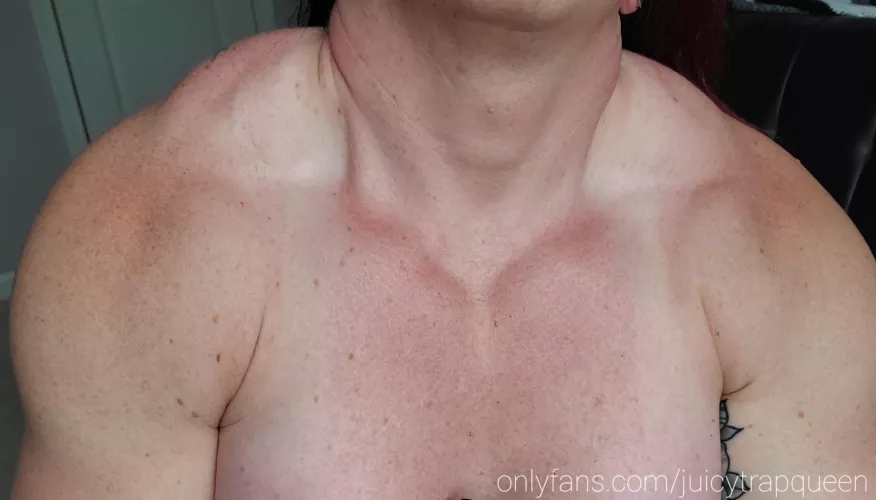 Who wants to squeeze these thick traps? by Feeling-Ad-3894