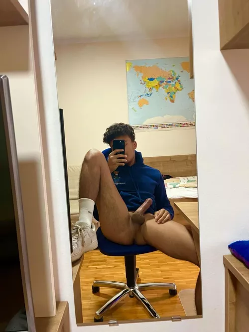 Who wants to suck me? 😉🍆 by MaceandTimmy