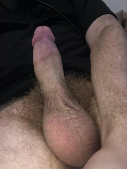 Who wants to suck my cock while I play? by Brambon24