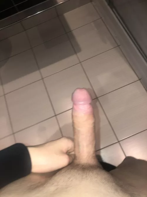 Who wants to suck this brummy cock😋😜💦💦 by Me-doseggz