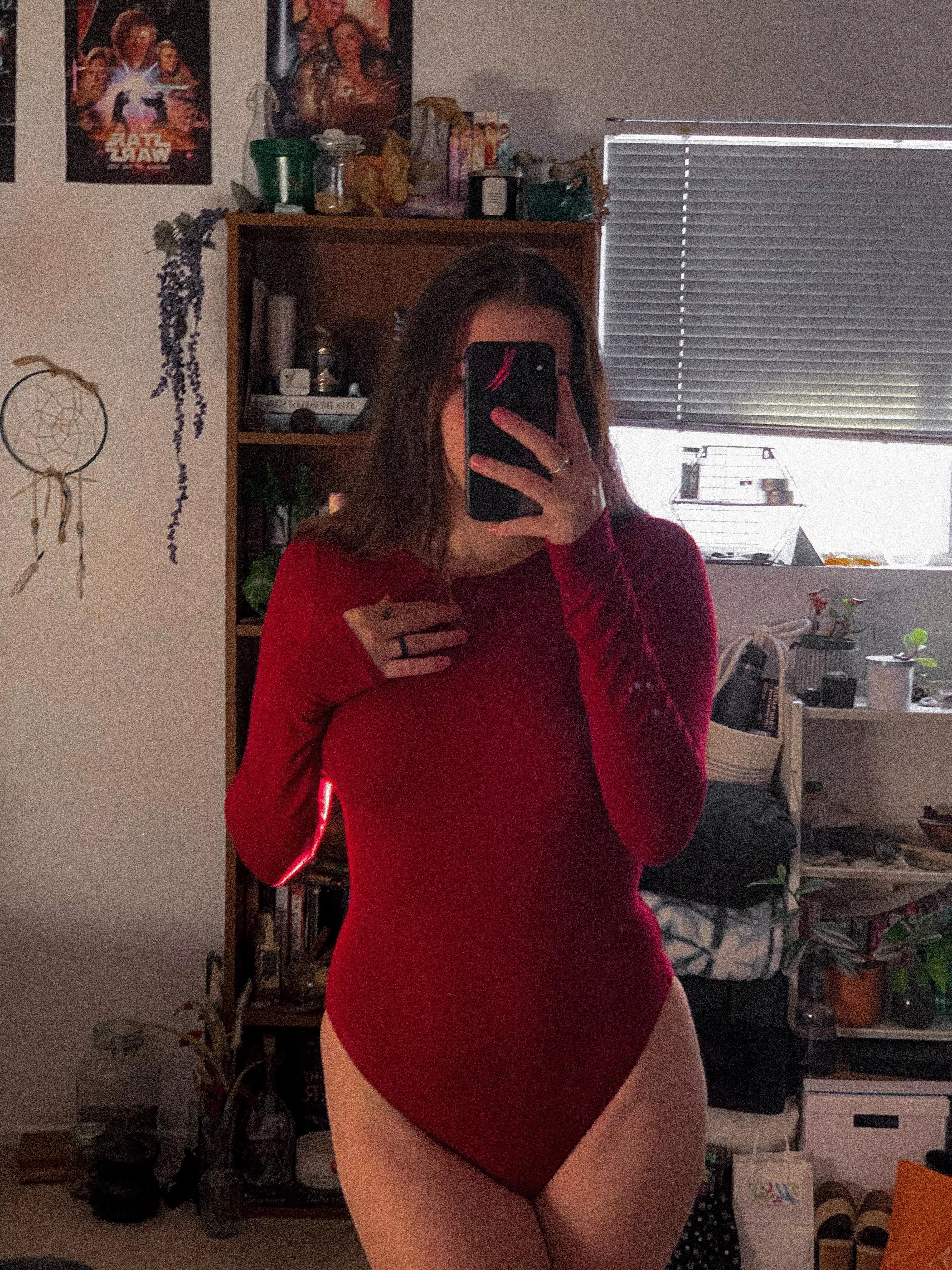 who wants to take it off me 😘 posted by HoneyElaine