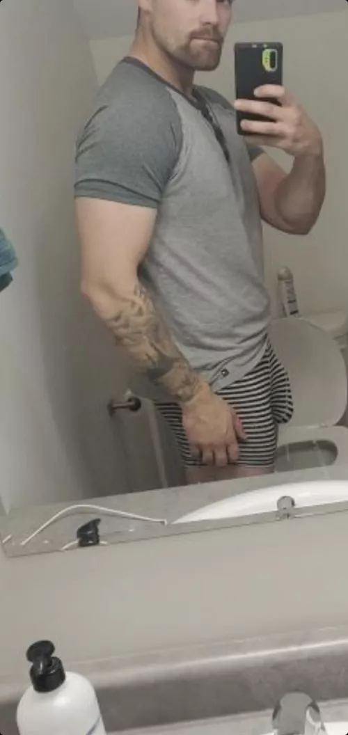 Who wants to take it out by eMPtY122