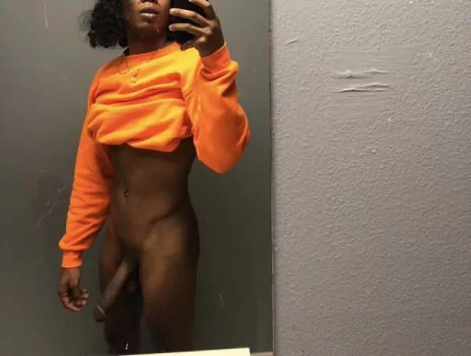 who wants to throat it by Conman566