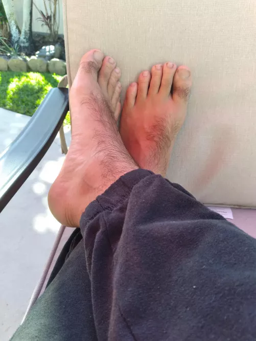 Who wants to worship?... by drastic27