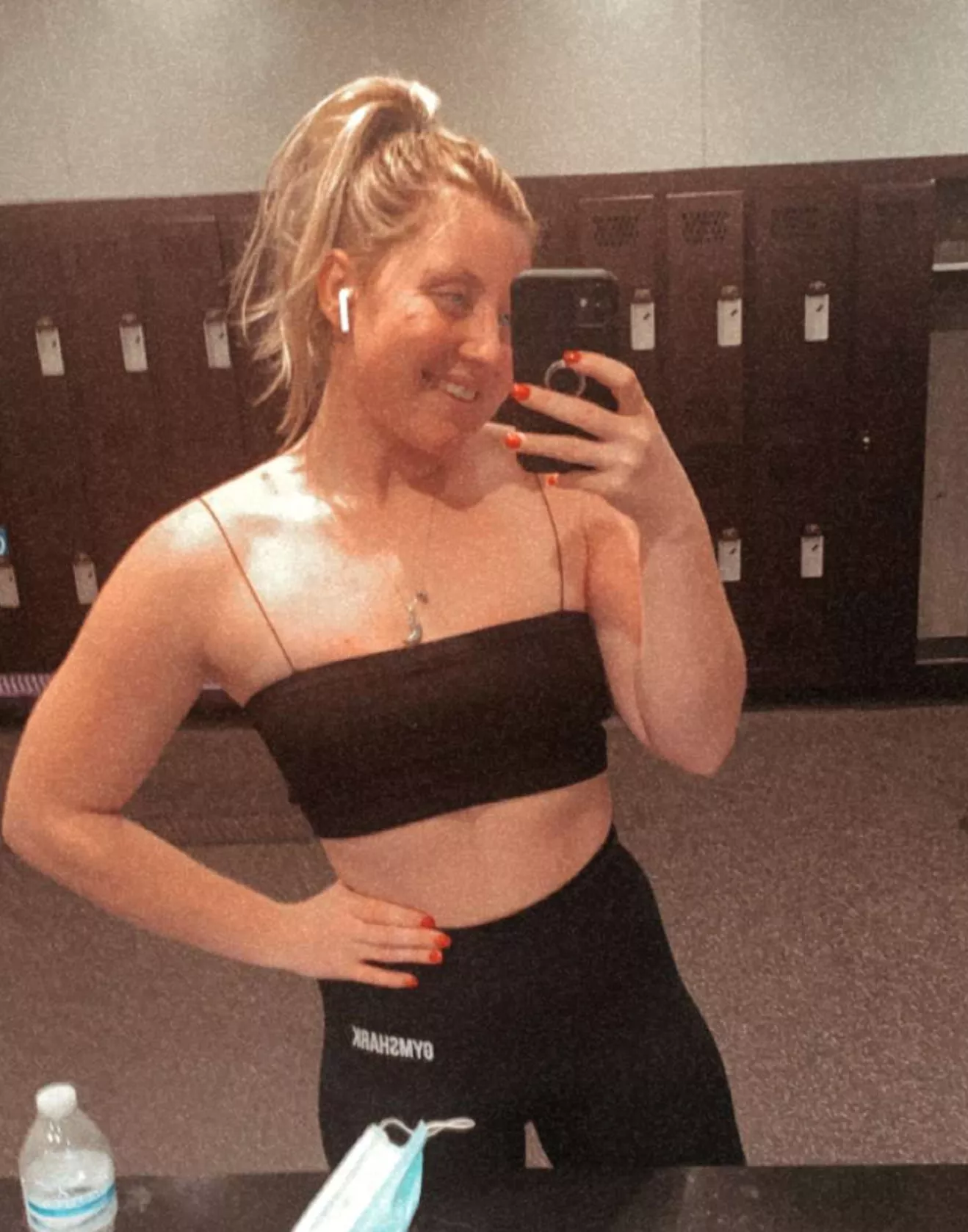 Who worked harder today: Me or this Gymshark top? posted by Missmixmaster