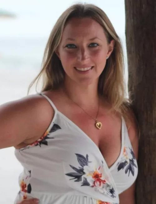 Who would help me fuck my wife? Like and comment to see more by SimmsSimms