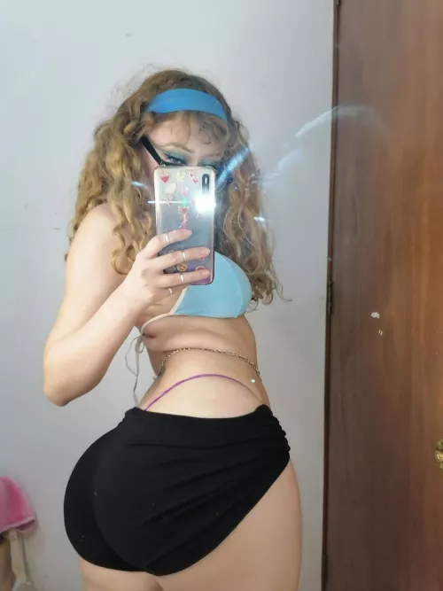 who would like to give me a hug? by Ebjots