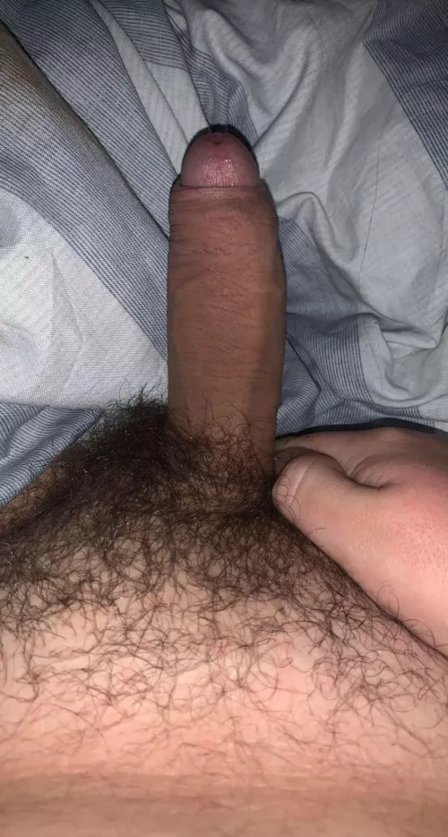 Who would like to show me that your bigger by Fantastic_Cranberry5