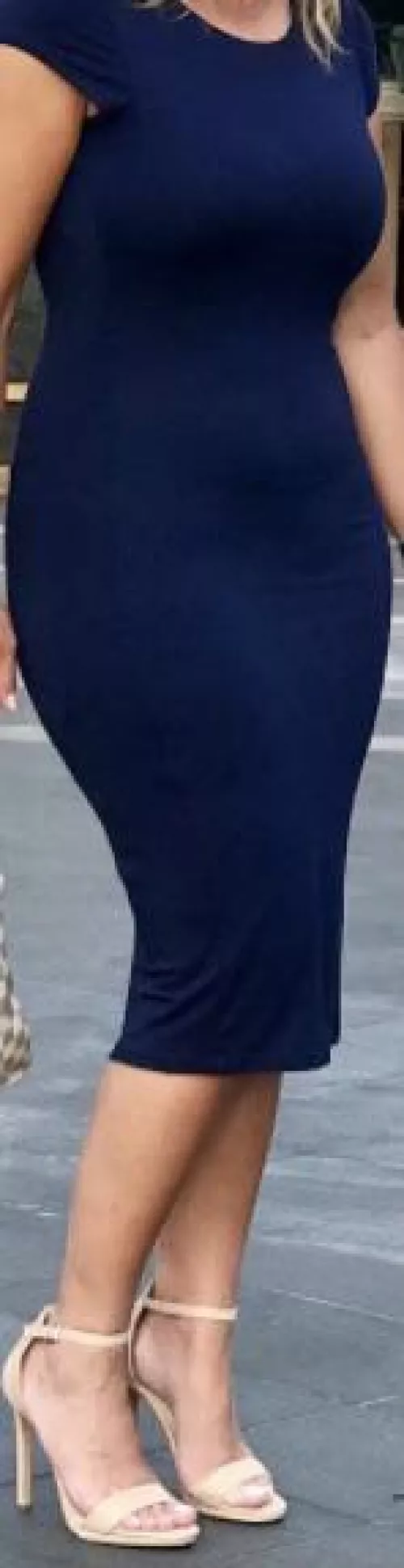 Who would love to see me take my dress off? 51 (f) by Louboutinsokate