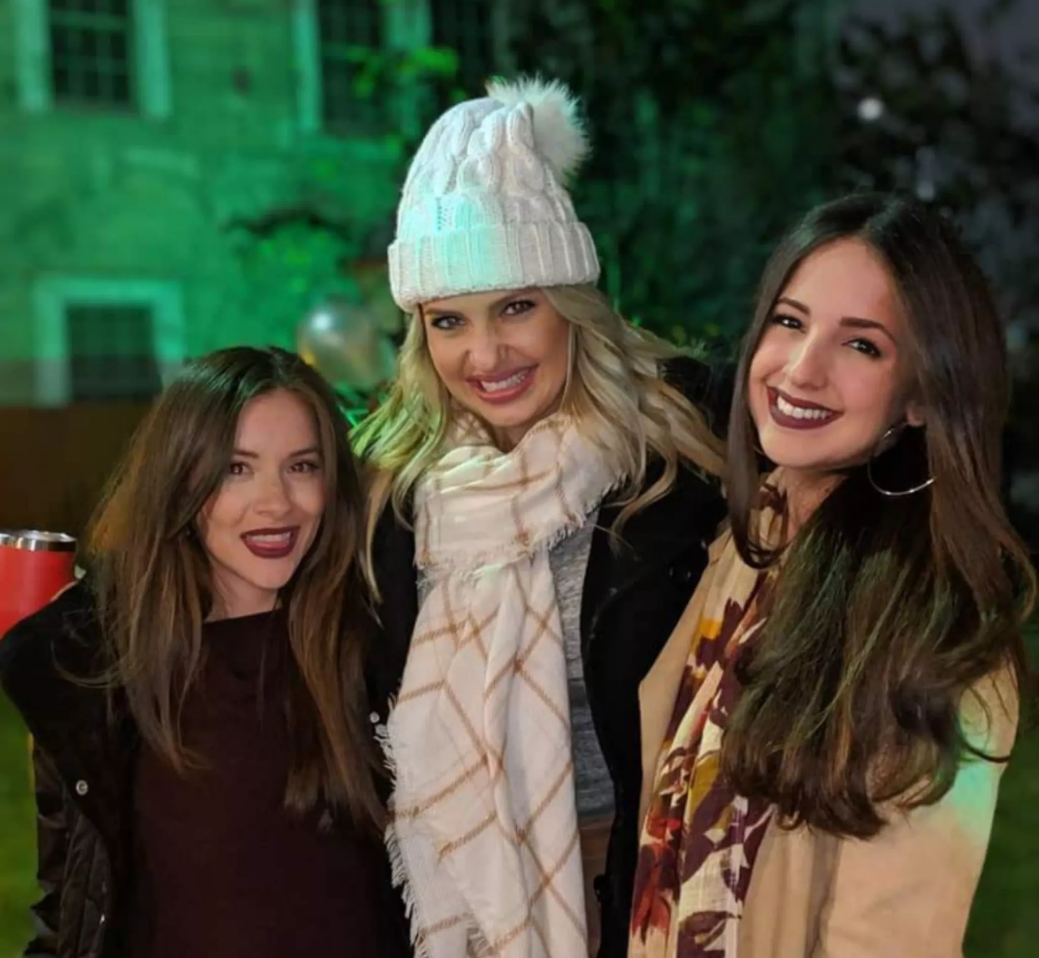 Who ya got? posted by AwkwardlyComfy69