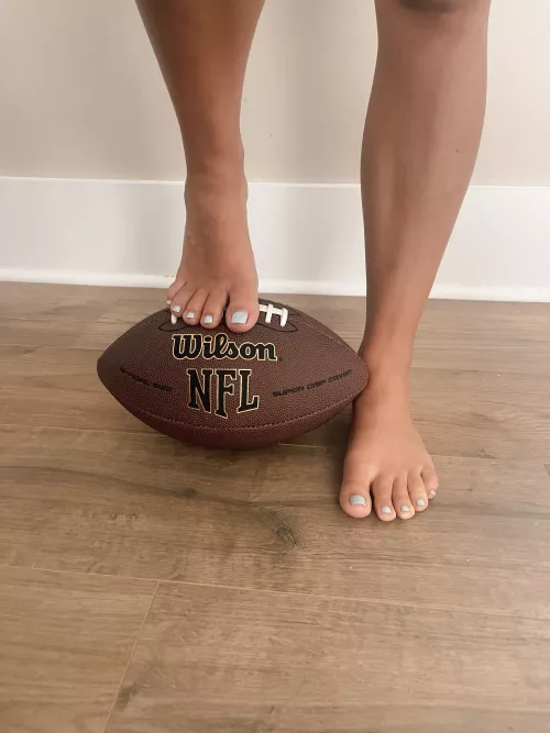 Who ya got? by randiwestfeet