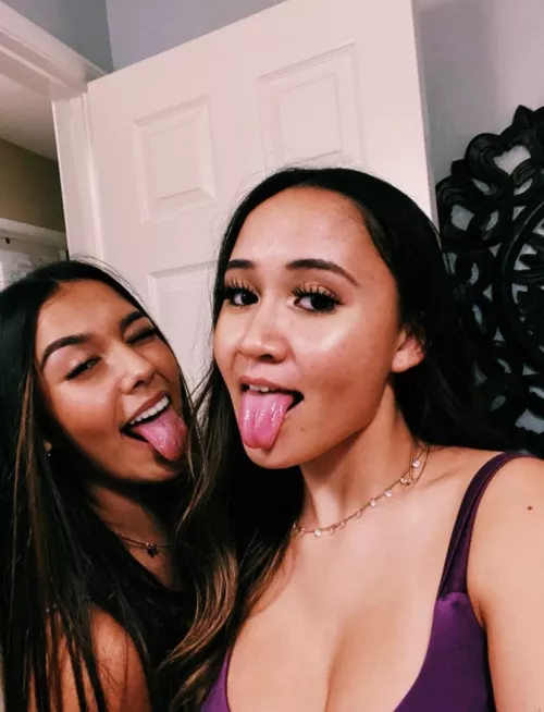 Who you cumming on [2] by kingsavage678