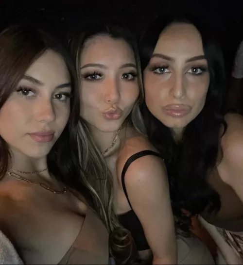 Who you cumming on [3] by kingsavage678