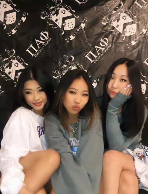 Who you cumming on [3] by kingsavage678