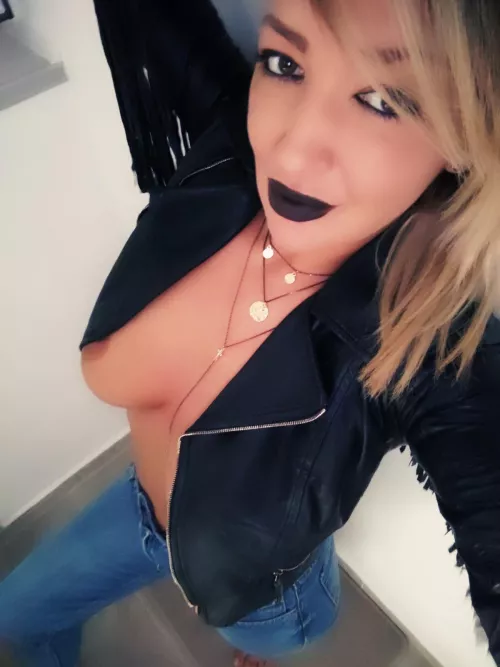 Whoops 😏 by allure20