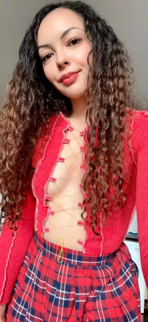 Who's awake? Black x White 💋 by SiennaGoddess