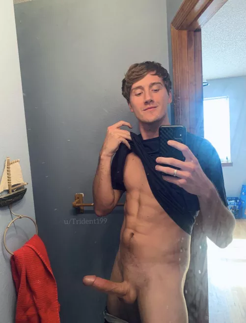 Who’s down for a quickie in the bathroom? by trident199