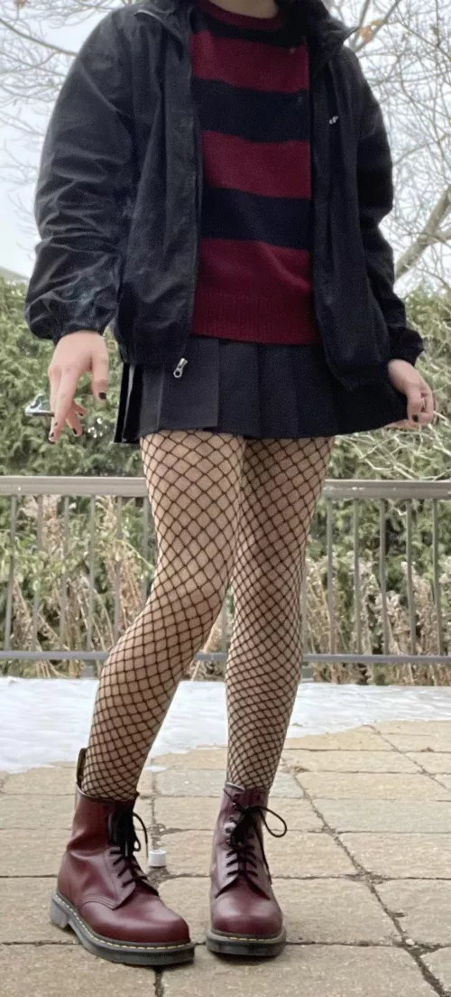 Who’s gonna come smoke the devil’s lettuce with your friendly neighbourhood femboy?🥰🖤 by Vincehoppus