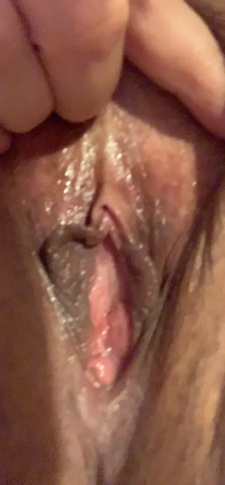 Who’s gonna feast on my dripping wet pussy💦💦💦 by Upbeat_Match5591