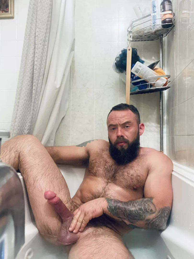 Who’s gonna make me cum today? posted by Peter_Pipes