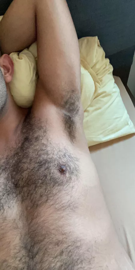 Who’s gonna sniff? Kinky boys under 25 hmu by Final-Influence