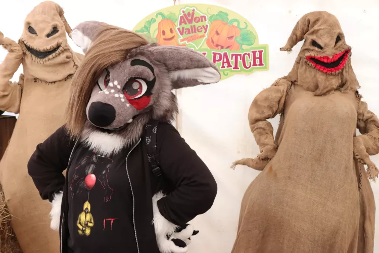 Whos got more sass? Me or mrs oogie boogie?😏 by VampyBooXO