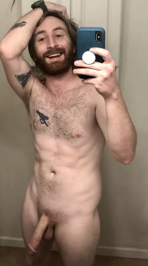 Who’s having a great Friday?! by yournewpogostick