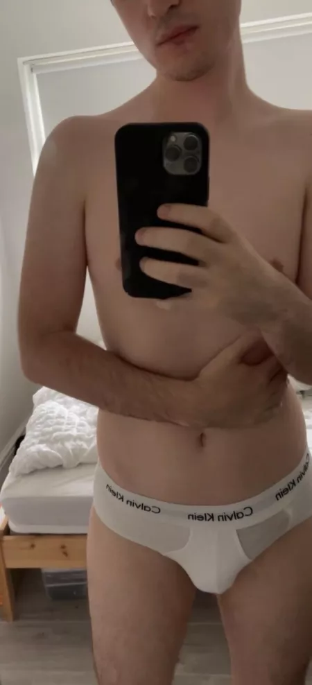 Who’s just wanting friends to chat and play with these days?! DM’s are open! by Super-Sport2378