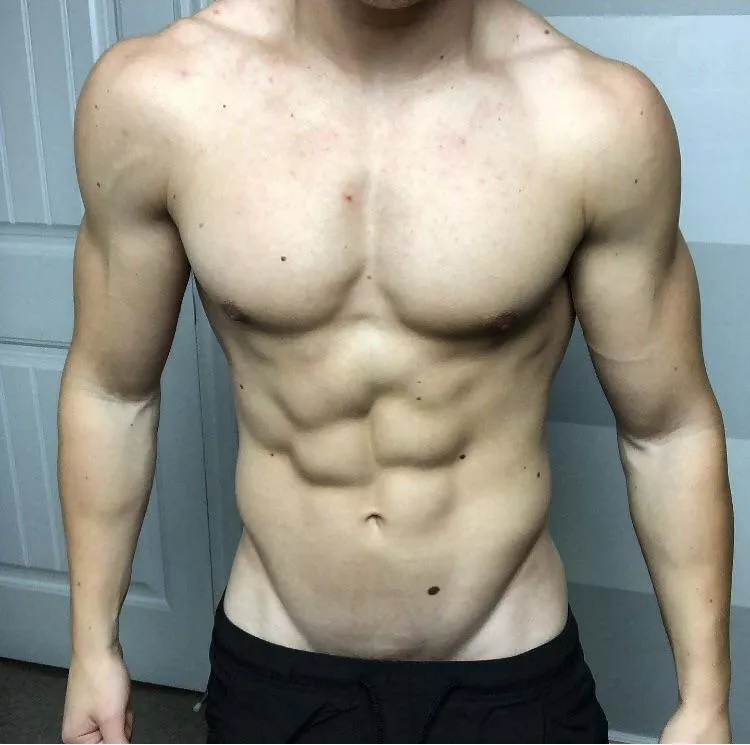 Who’s up ? posted by Lucas-Luke