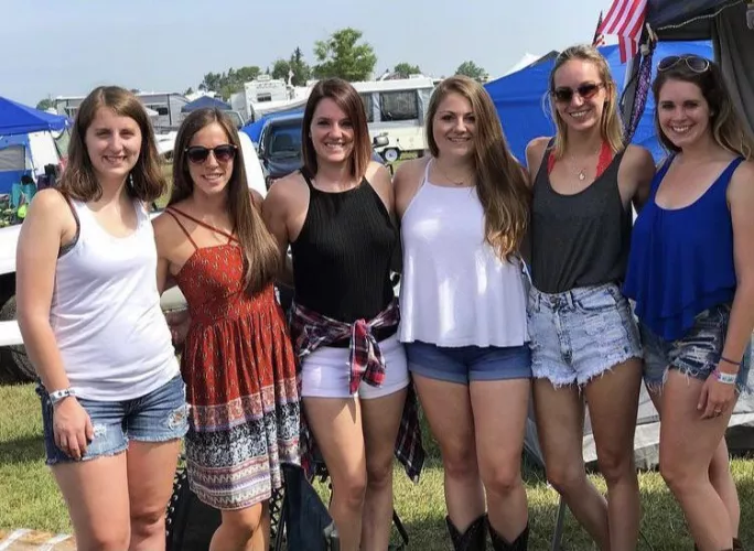 Whose legs are you spreading? by raygun3417