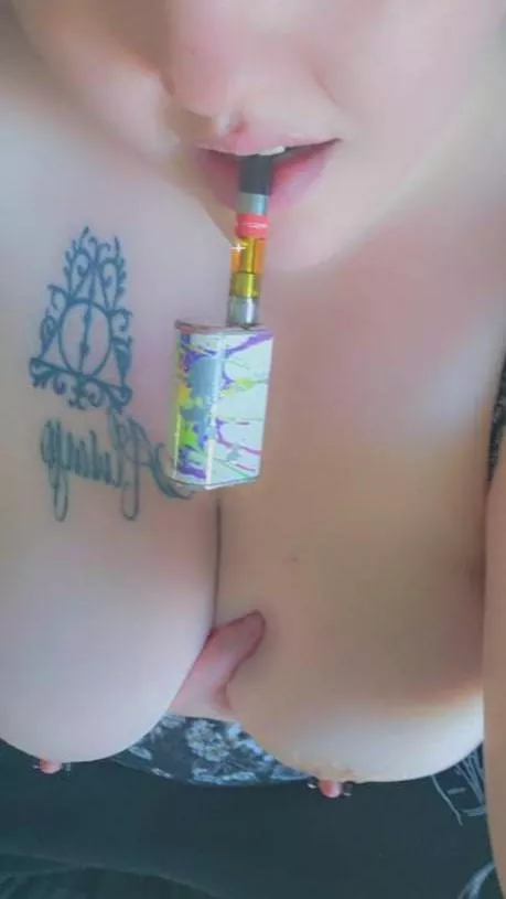 Why do house chores when you can vape instead? [f] posted by LadyEcho