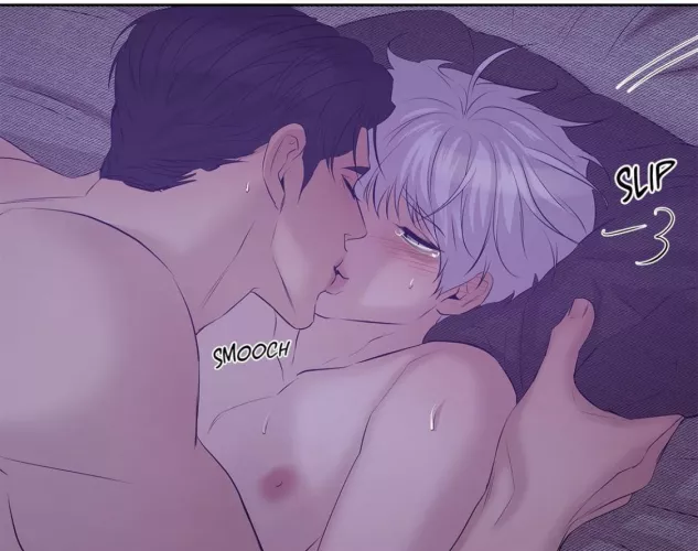 Why do I find this panel so precious??😍😍🥺🥺 [Pearl Boy] can be found on LezhinComics by boerboelbaby575