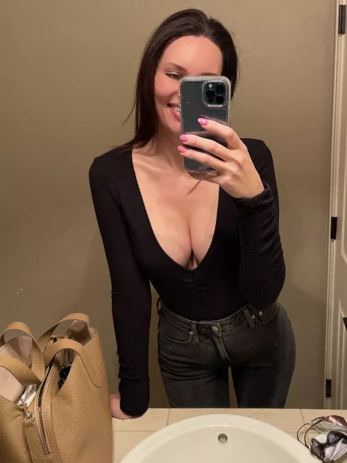 Why do the other moms glare at me? by betterbeclaire