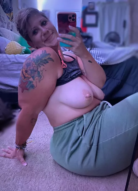 Why don’t you cum to bed with me? by LiciPeeci