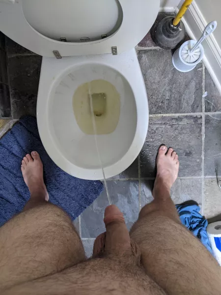 Wide stance naked piss at home. Happy Friday dudes by b-moreboy89
