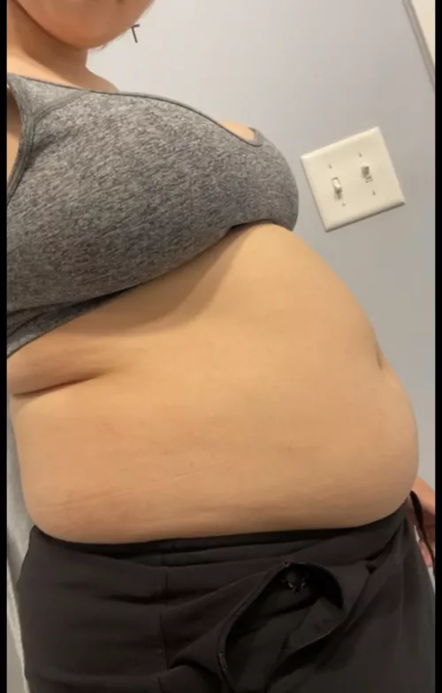 Wife decided to eat all the leftovers, and this was the end result by jarlofsugma