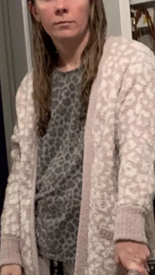 Wife doesn’t think she’s still hot. What are your thoughts? Who wants to see her petite body!? Even after becoming a mom of 4 by InitialCrow8795