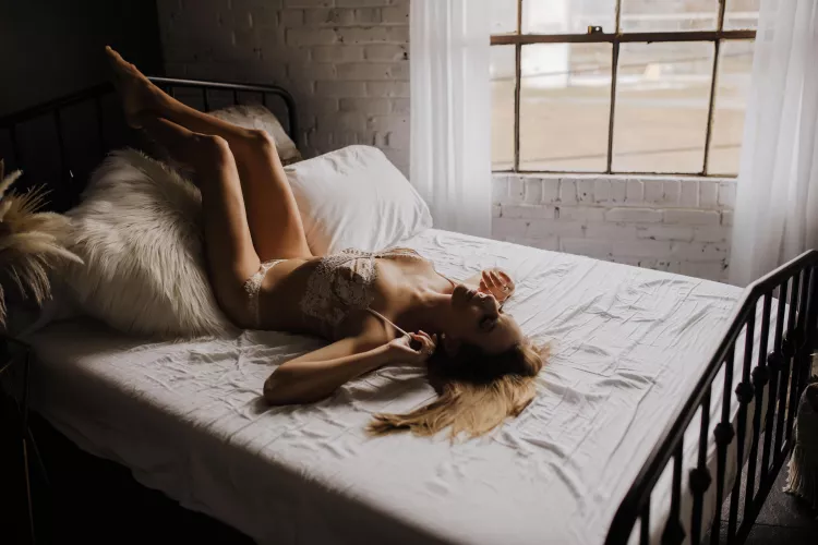 Wife just laying around looking sexy as usual. by Painkiller3528