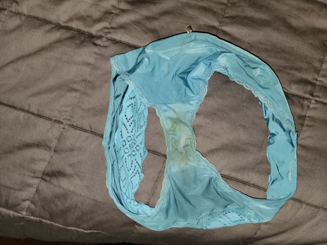 Wife's 3 day wear dirty panties with piss, grool, and sweat by smalldickhubby2020