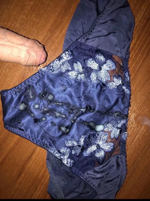 Will mommy be proud? by gunner_180