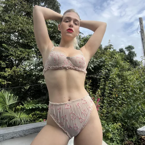 Will you be my Val… no wait armpit lover? by YourGoddessFreya