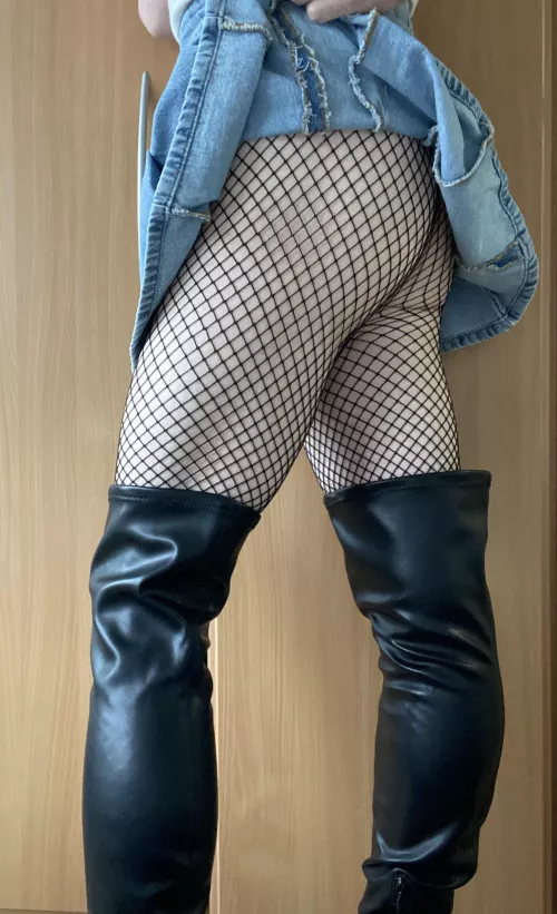 Will you bite my ass by _Irish_BBW_