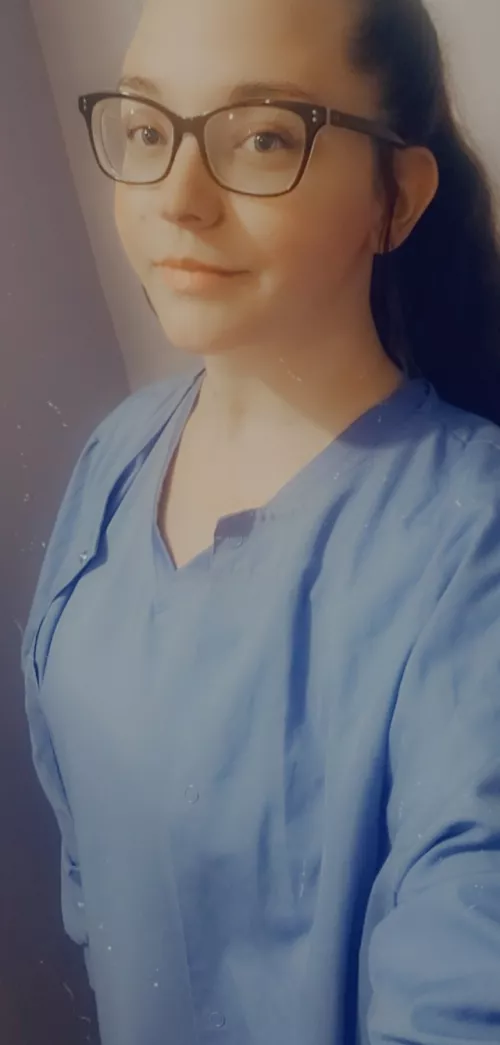 Will you help me de-stress after a long shift? 😉 by xnaughtyxtravelerx