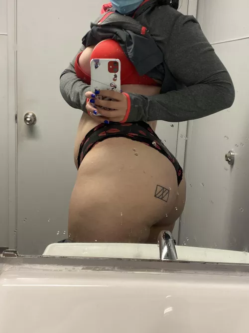 Will you spank me? by exoticvet11