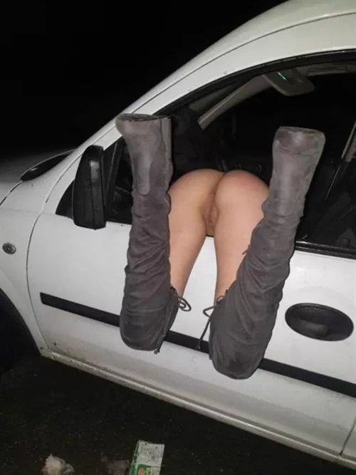 Willing to travel for a good meet 😉 by Little_Brats