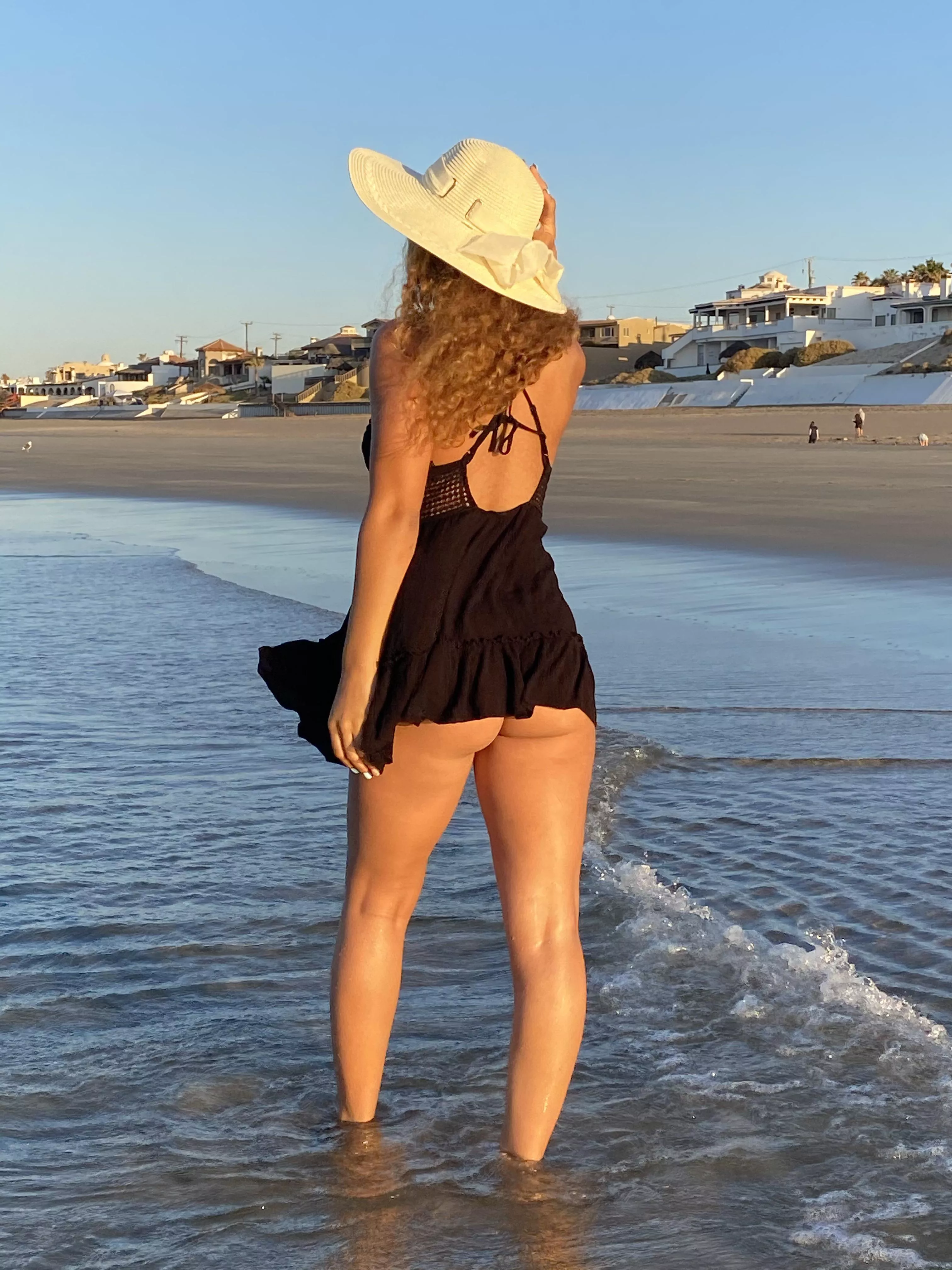 Windy waters 🌬 posted by happylivinglife